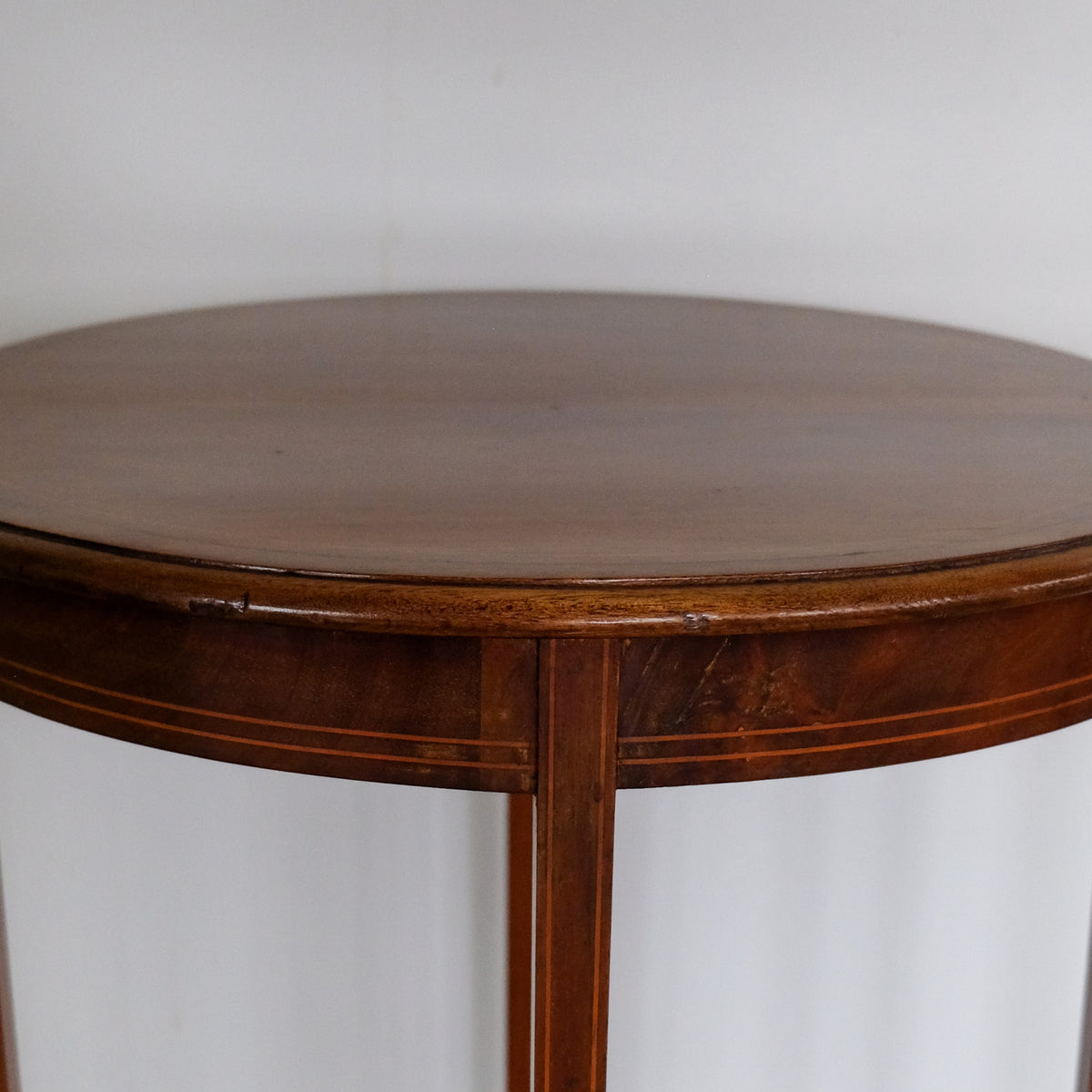 EDWARDIAN MAHOGANY AND LINE INLAID SIDE TABLE