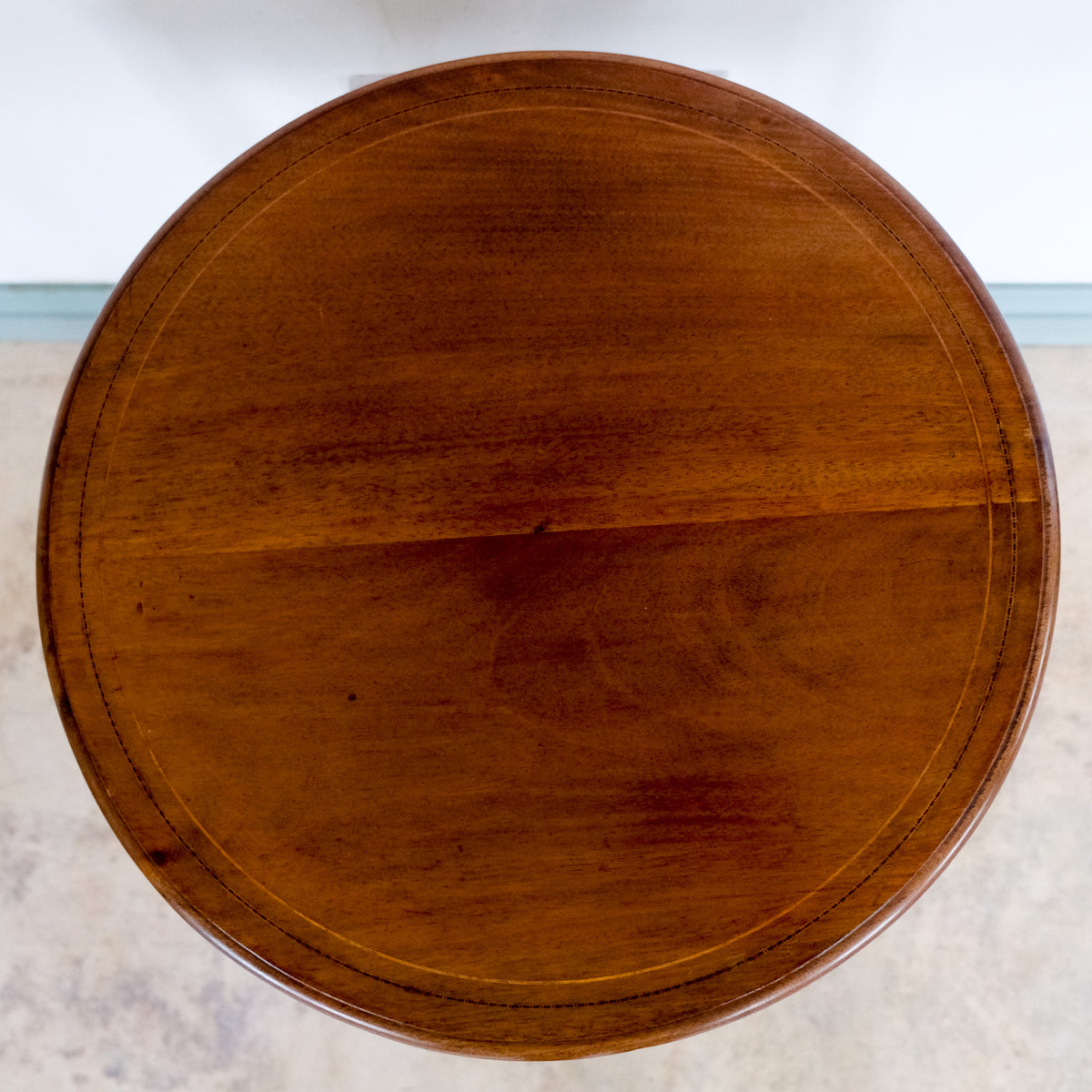 EDWARDIAN MAHOGANY AND LINE INLAID SIDE TABLE