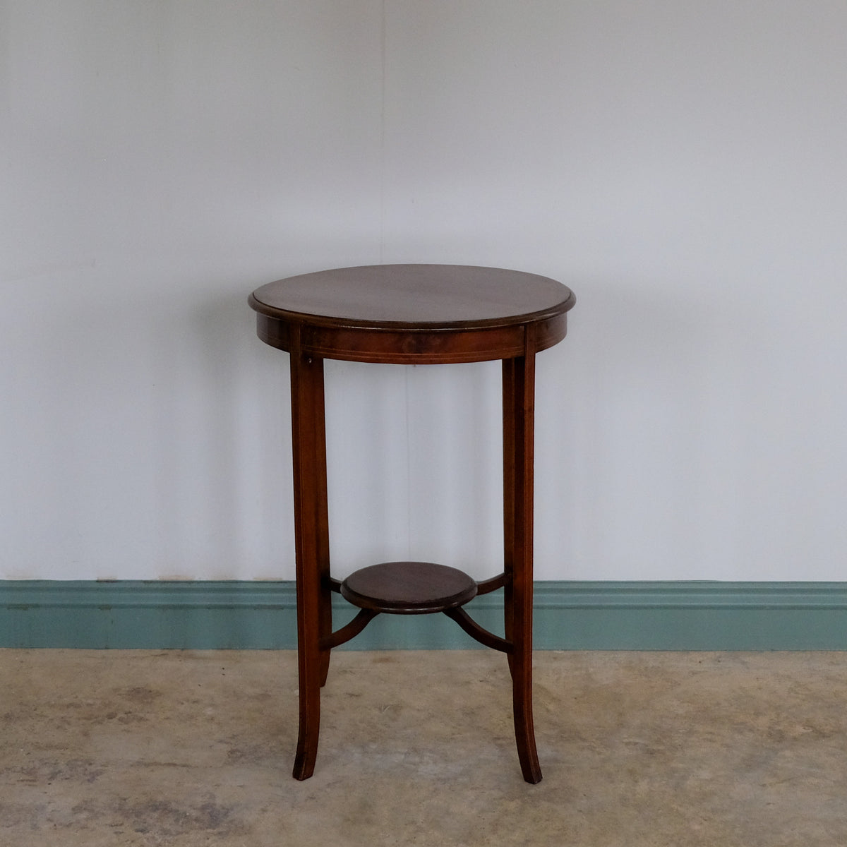 EDWARDIAN MAHOGANY AND LINE INLAID SIDE TABLE