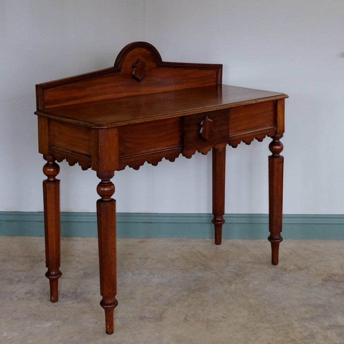 VICTORIAN MAHOGANY HALL TABLE