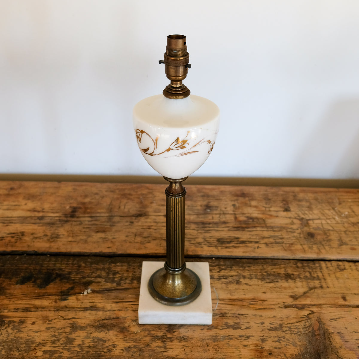 Elegant Brass Table Lamp with Reeded Brass Column