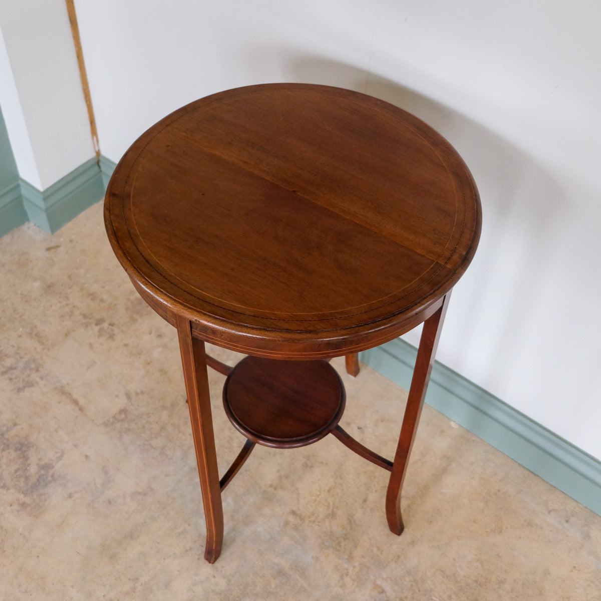 EDWARDIAN MAHOGANY AND LINE INLAID SIDE TABLE