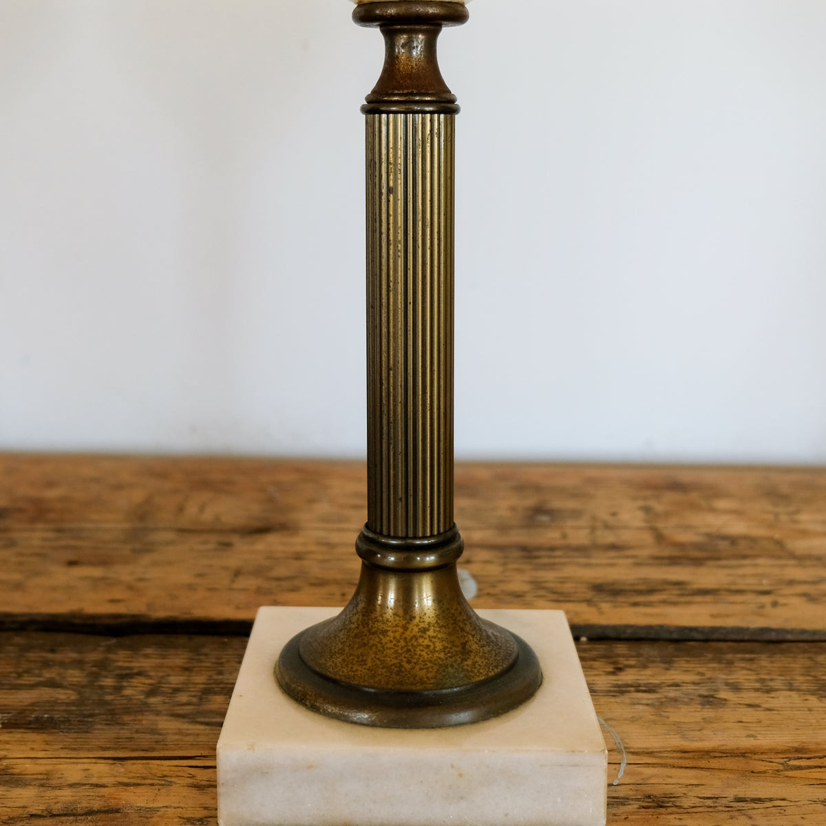 Elegant Brass Table Lamp with Reeded Brass Column
